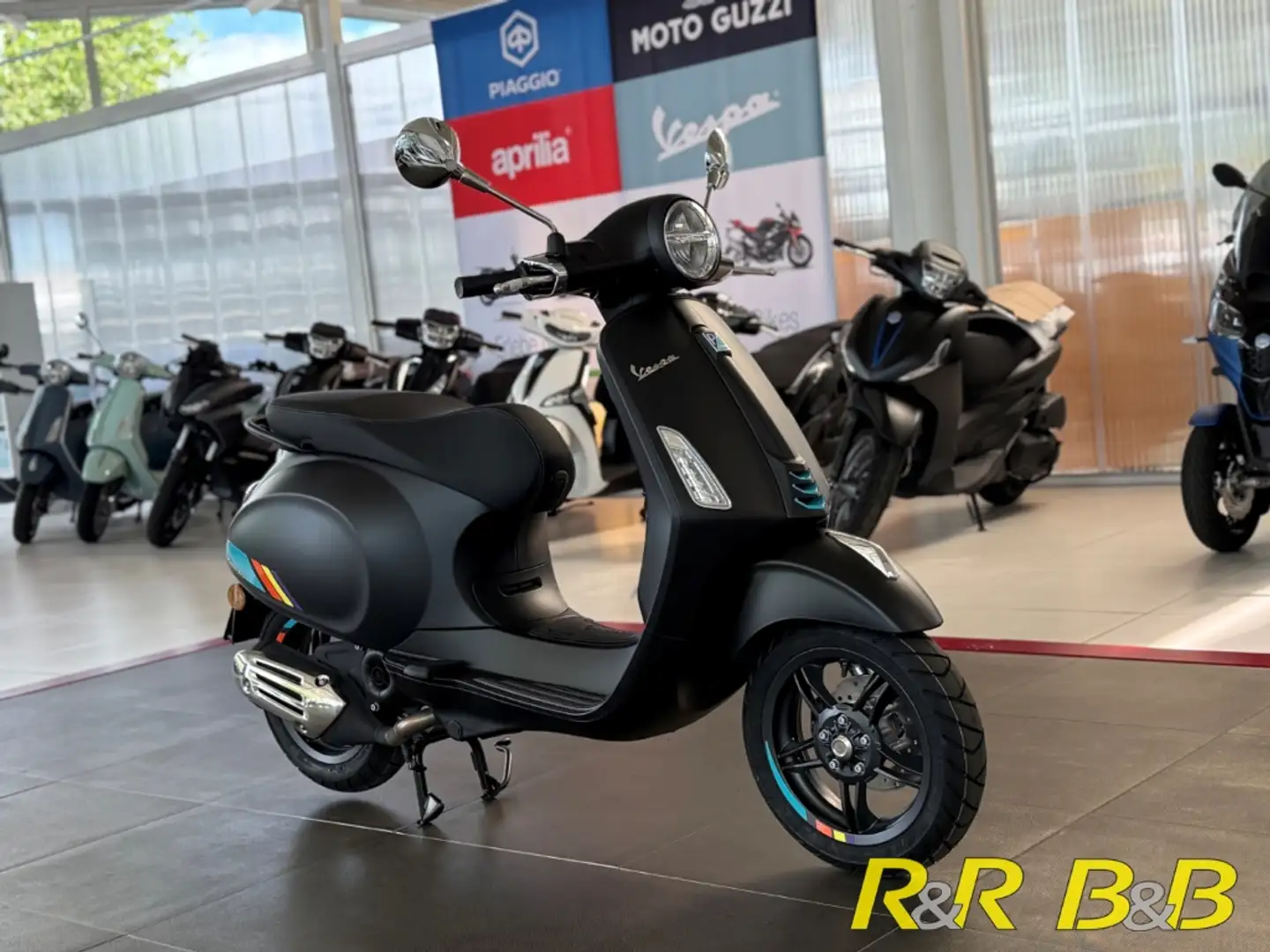 Vespa Primavera 50 S E5 AT FSE+BT+KEYLESS+LED+ALU+KAT+GARANTIE Schwarz - 1
