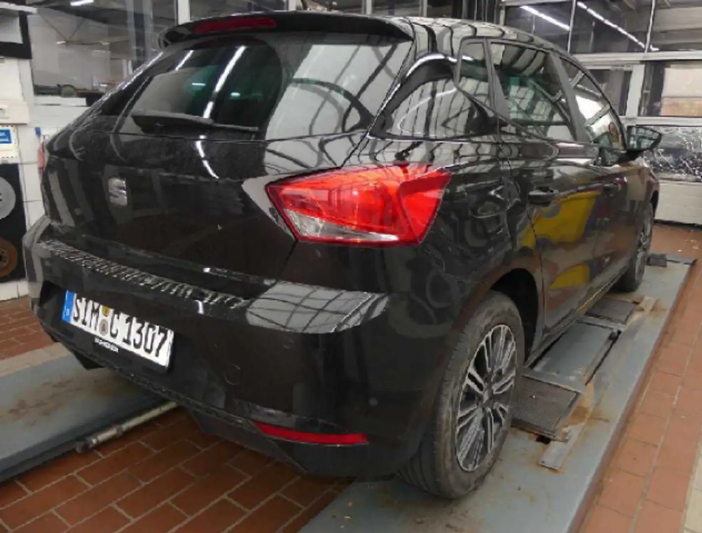 SEAT Ibiza 1.0 TSI Style Edition DSG RFK SHZ CARPLAY Schwarz - 2