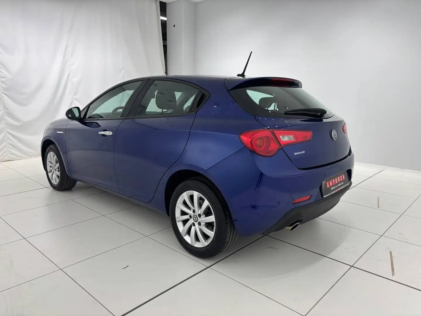 Alfa Romeo Giulietta 1.6 JTDm Business Blu/Azzurro - 2