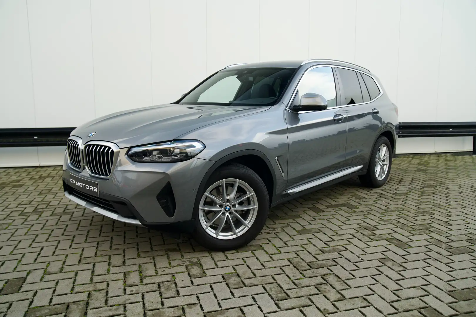 BMW X3 20i | xDRIVE | LED | CAMERA | LEDER | CRUISE Grau - 1