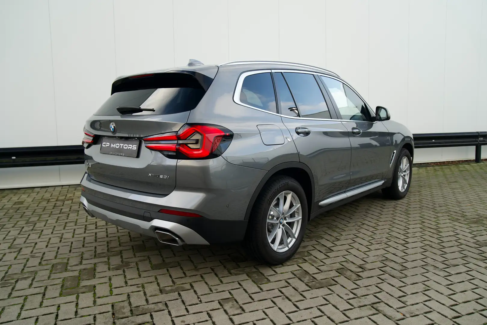 BMW X3 20i | xDRIVE | LED | CAMERA | LEDER | CRUISE Grau - 2