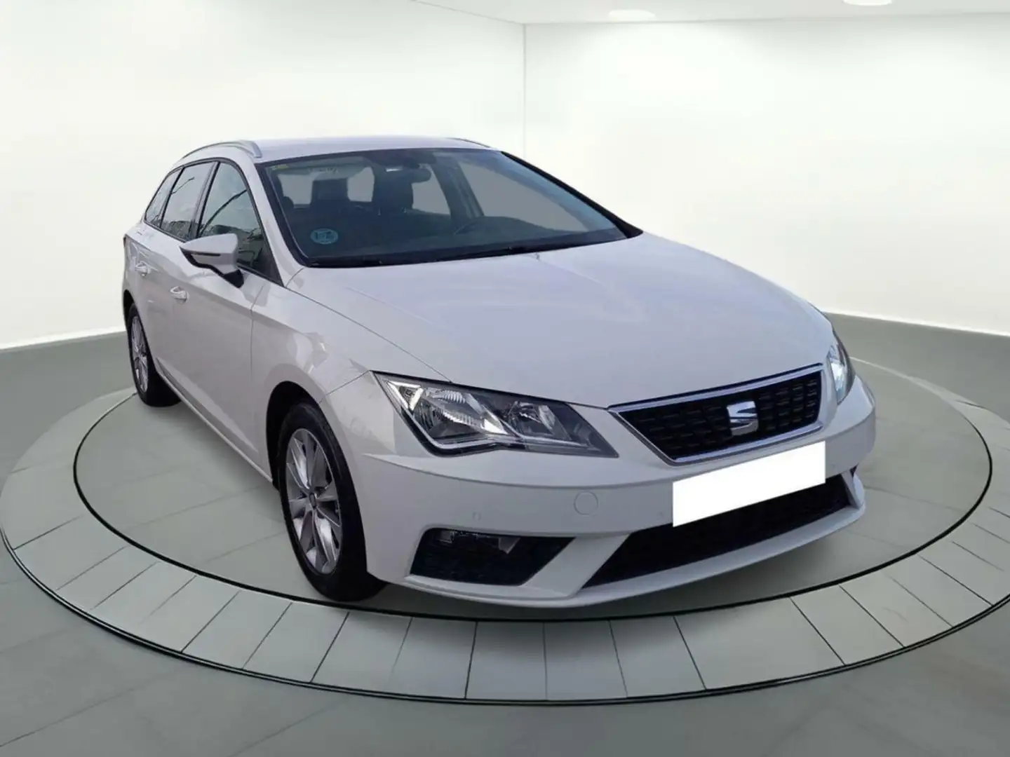 SEAT Leon St 1.6 Tdi 85 kw(115cv) St&sp Style Bianco - 2