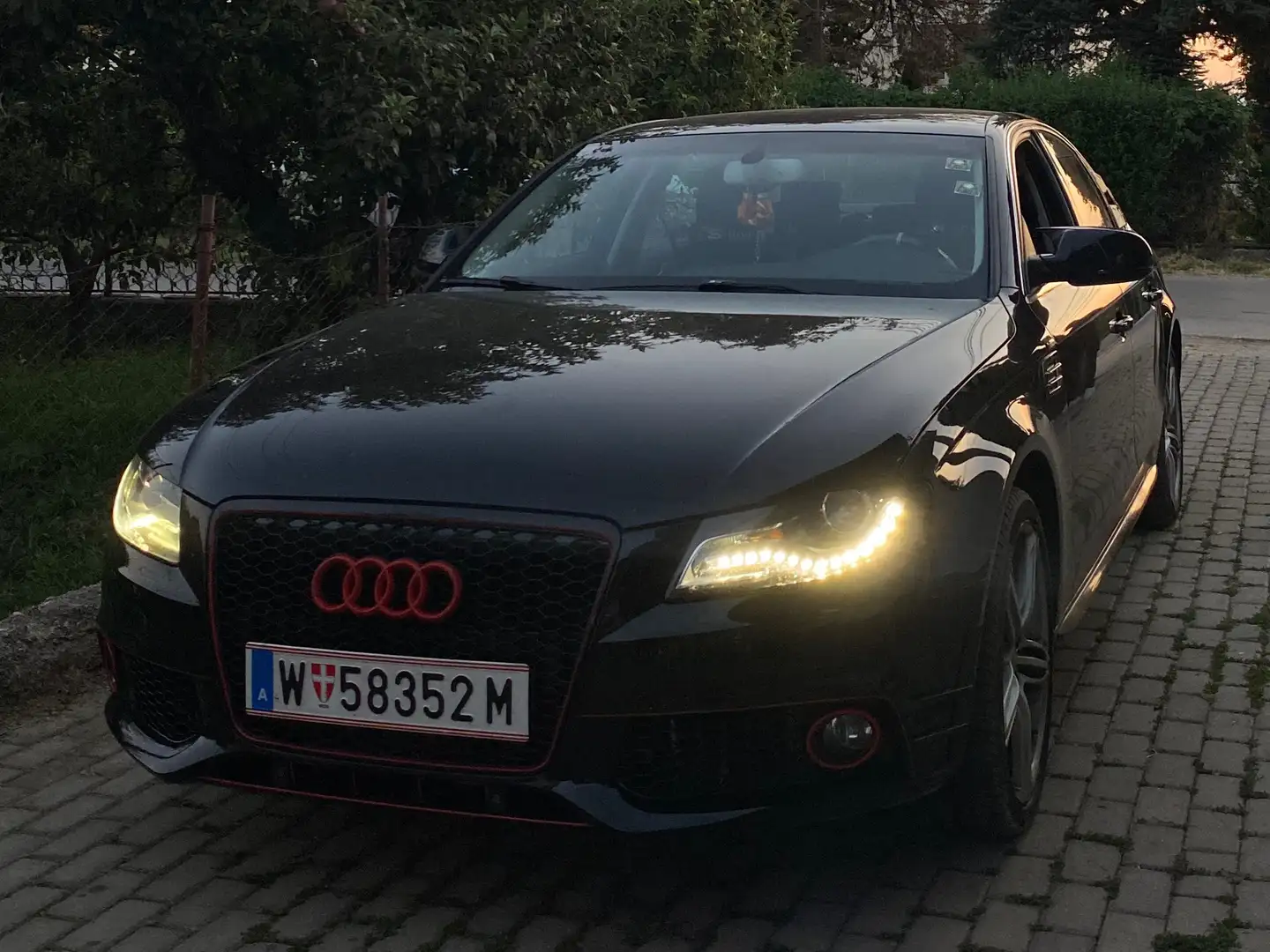 Audi A4 2,0 TDI DPF Schwarz - 2