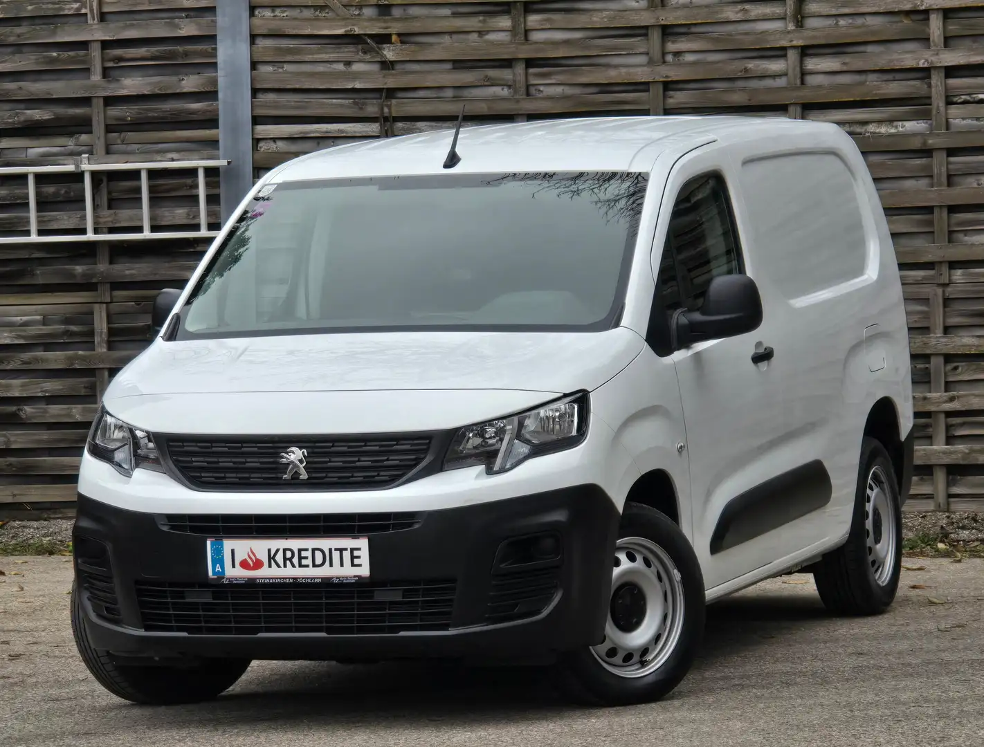 Peugeot Partner Premium L2 Top*Kredit*Tempomat*Klima*Neues Pickerl Weiß - 1