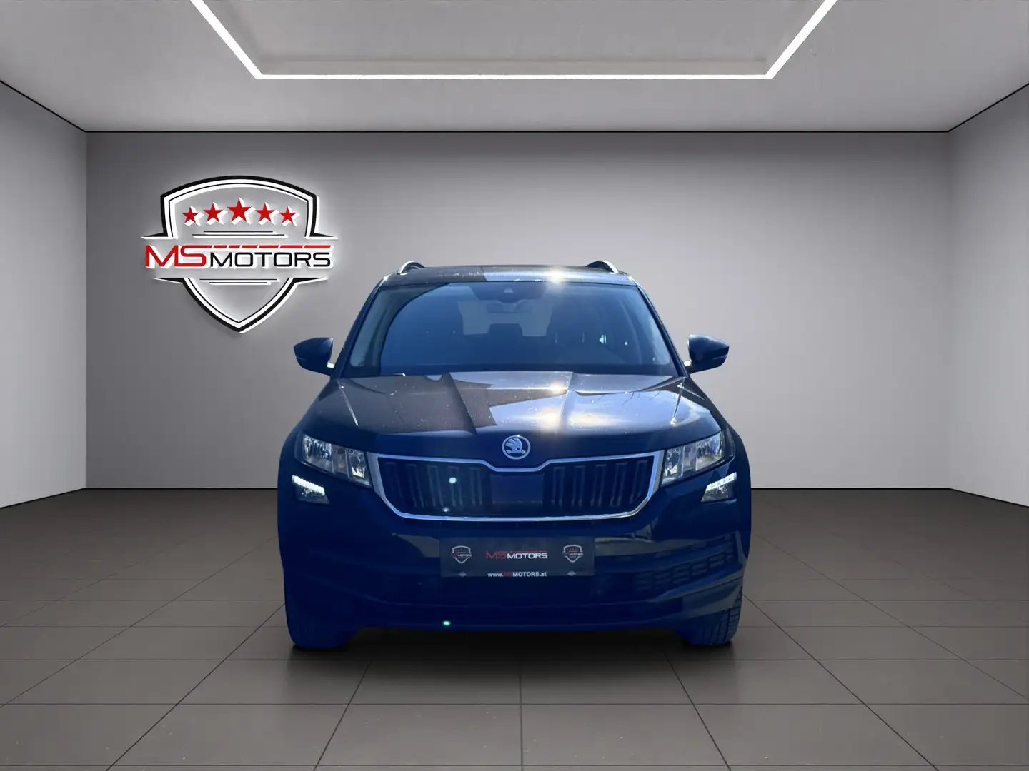 Skoda Kodiaq 2,0 TDI 4x4 Ambition Limited DSG*NAVI*AHK*GARANTIE Schwarz - 2