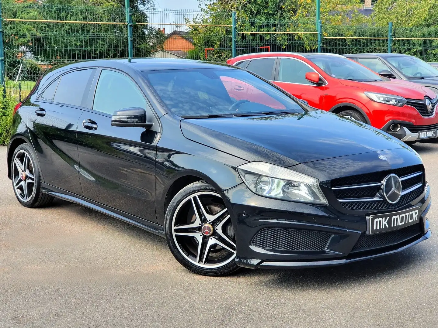 Mercedes-Benz A 180 🟢PACK AMG - DIESEL 109CV BOITE AUTOMATIQUE Zwart - 2
