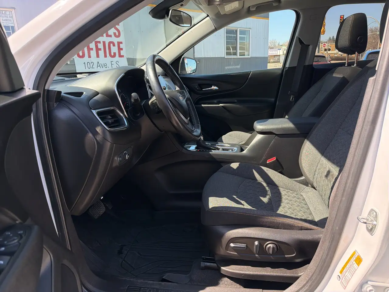 Chevrolet Equinox снимка Chevrolet Equinox