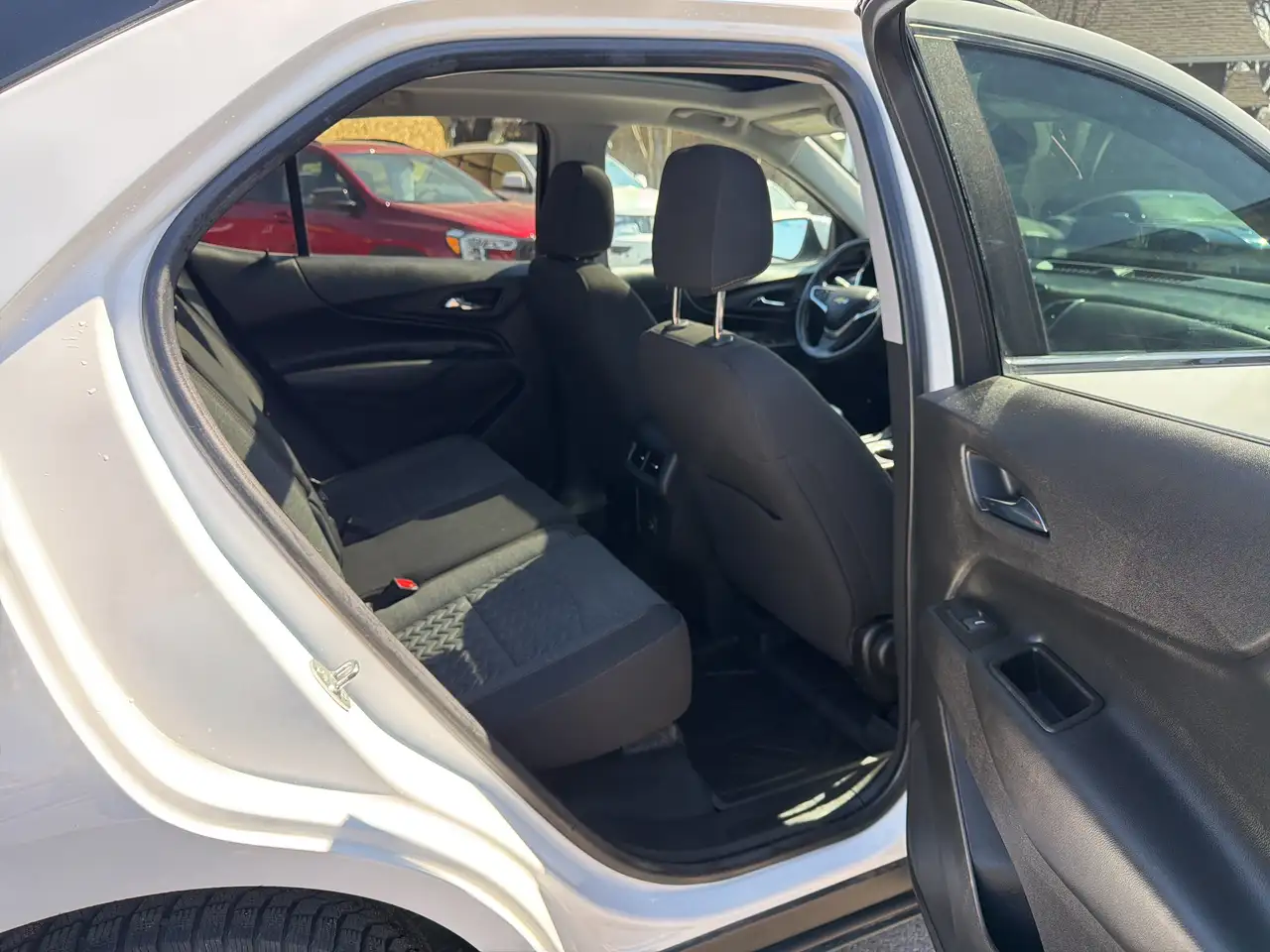 Chevrolet Equinox снимка Chevrolet Equinox