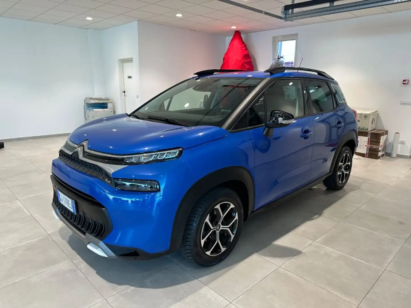 Citroen C3 Aircross PureTech 110 S&S Shine Blauw - 1