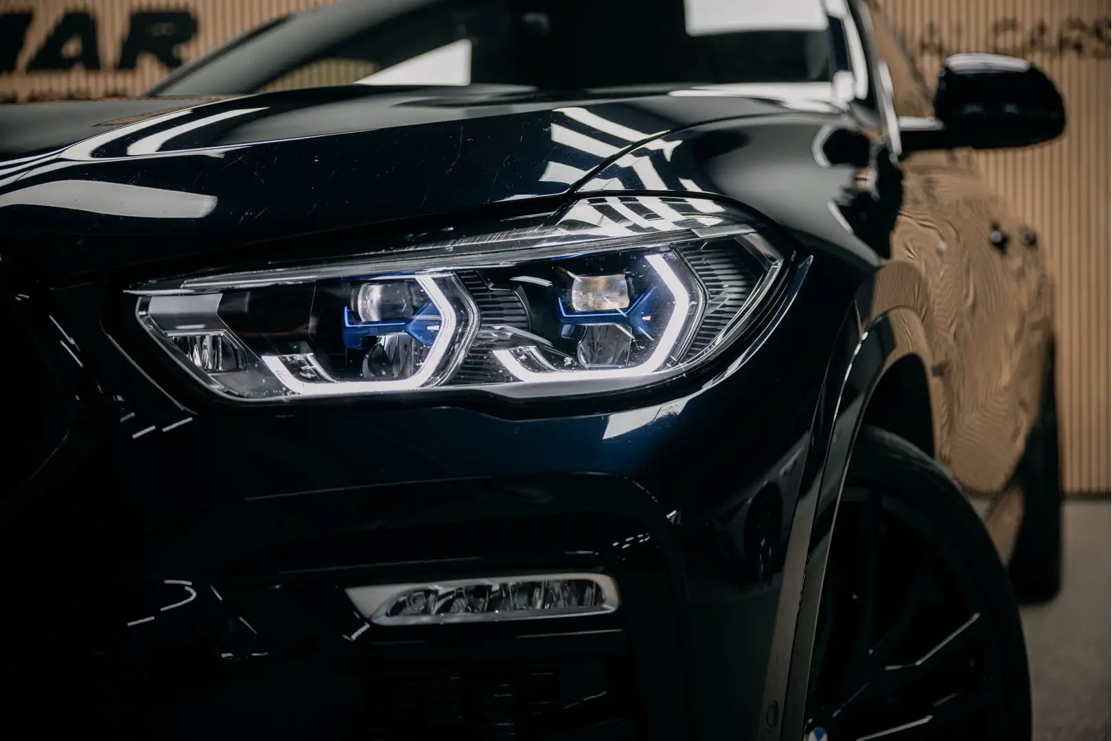 BMW X6 M50i High Executive | M Aerodynamica | Elektrisch Black - 2