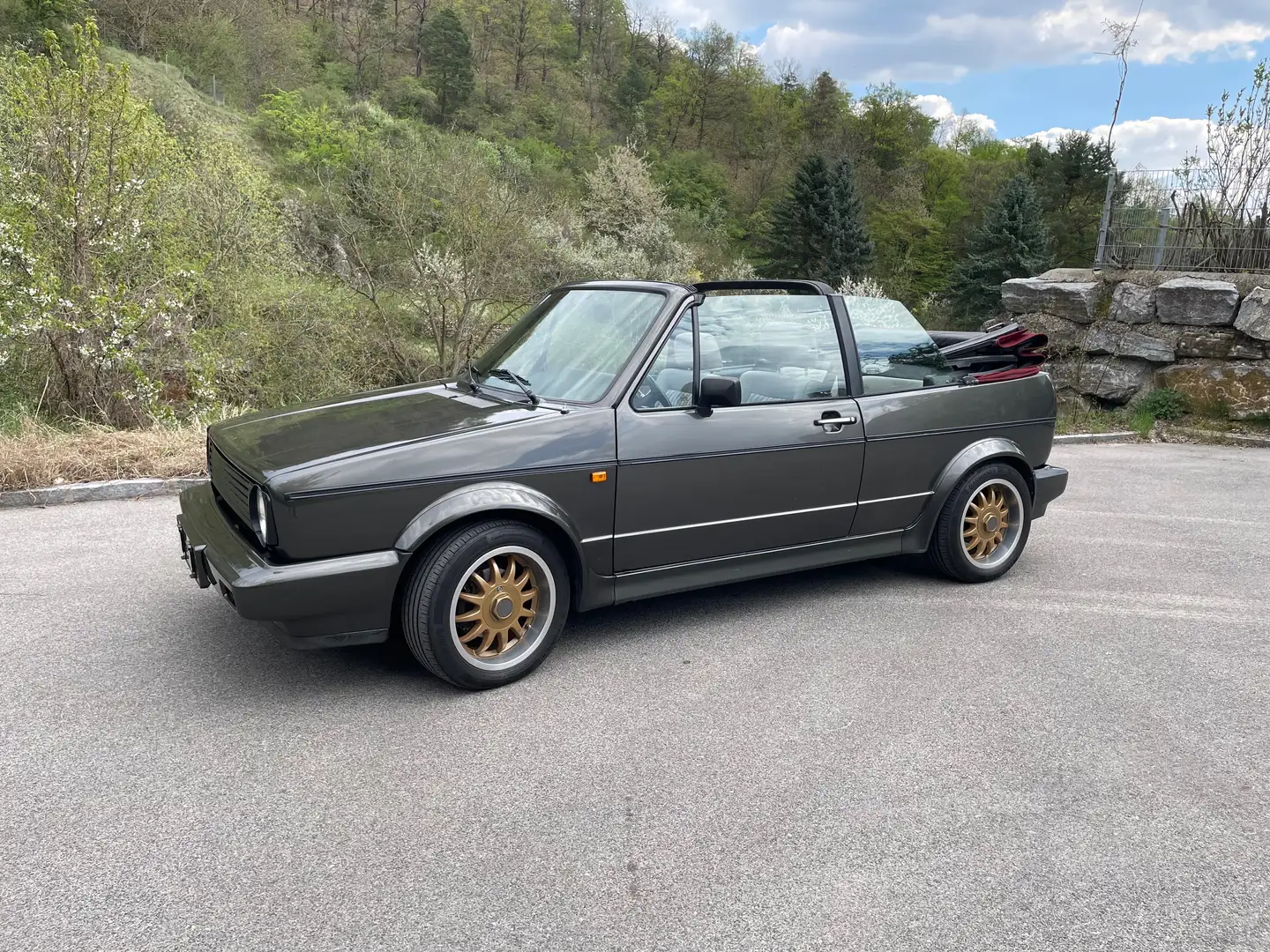 Volkswagen Golf Cabriolet Braun - 2