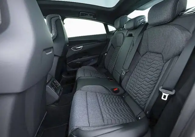 Audi e-tron GT VOLLAUSSTATTUNG Ansicht 22