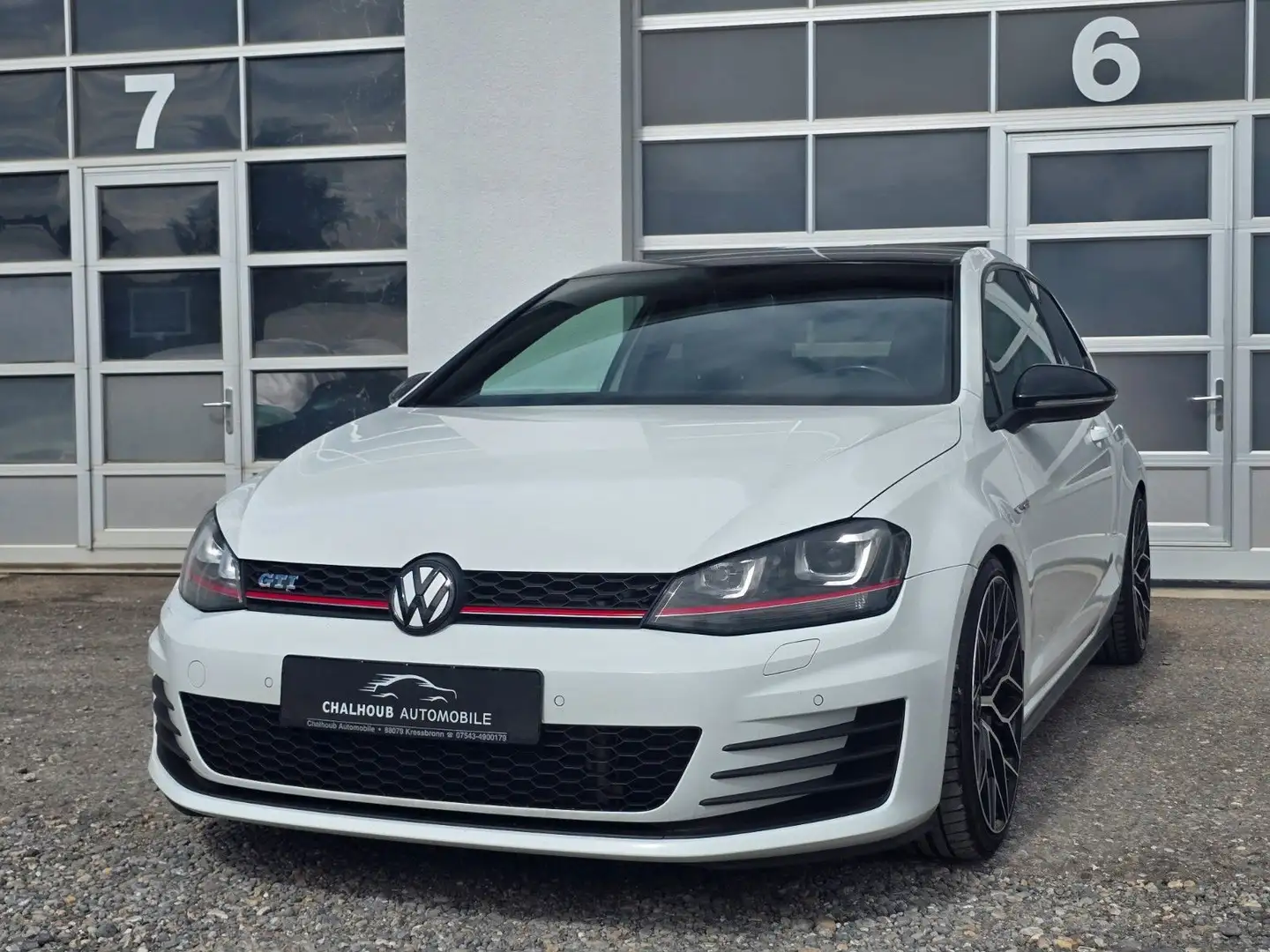 Volkswagen Golf VII Lim. GTI BMT*EURO-6*DSG*HU neu Weiß - 1