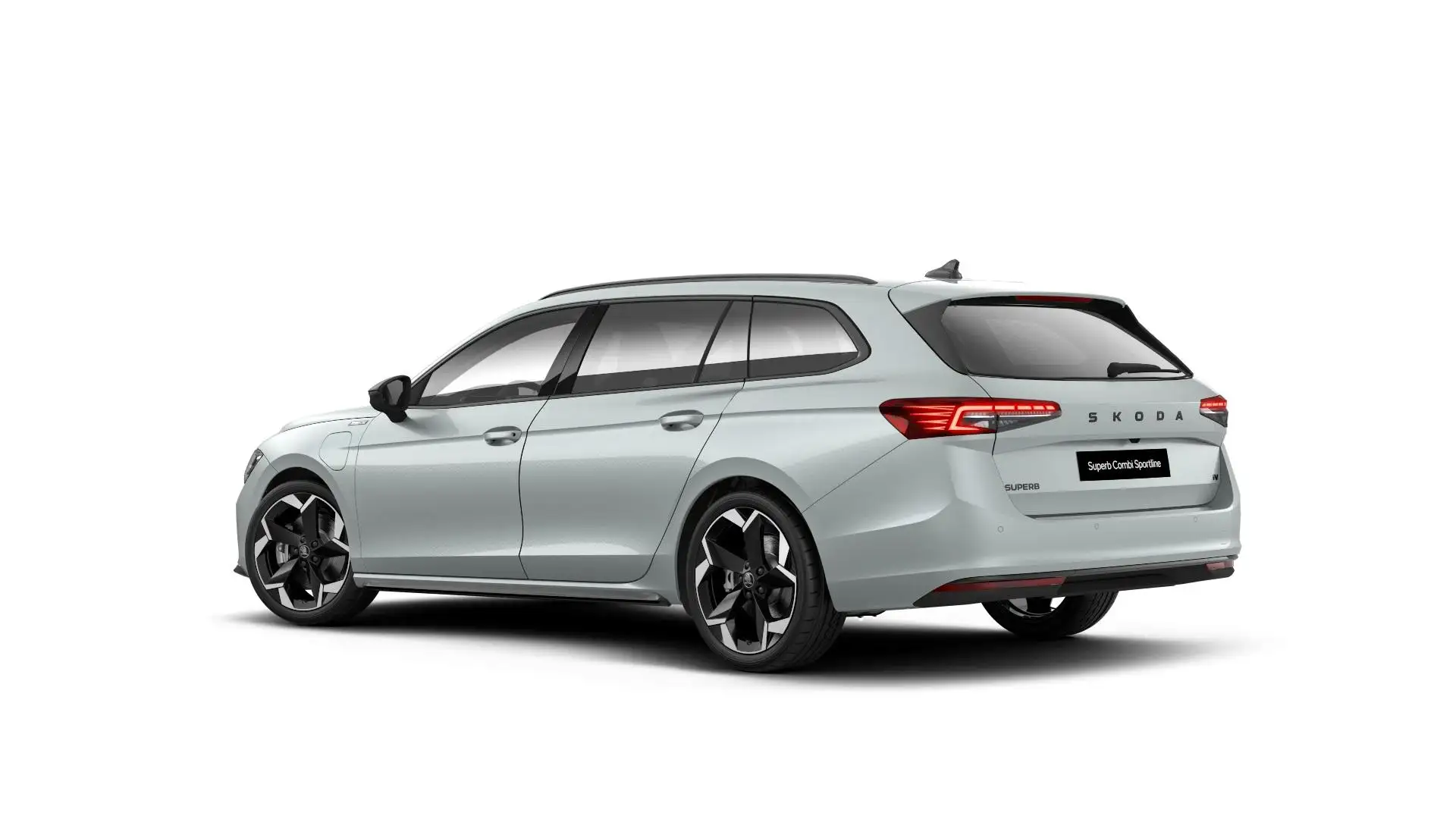 Skoda Superb Combi Sportline Business PHEV 1.5 TSI 204 pk 6 ver Zilver - 2