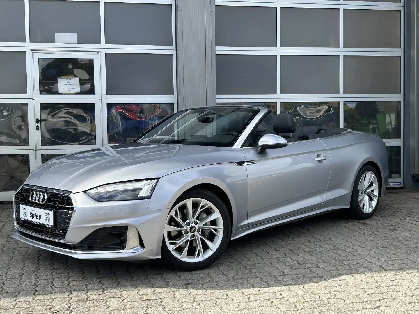 Audi A5 Cabrio 40 TFSI Matrix Nackenheizung Leder Zilver - 2