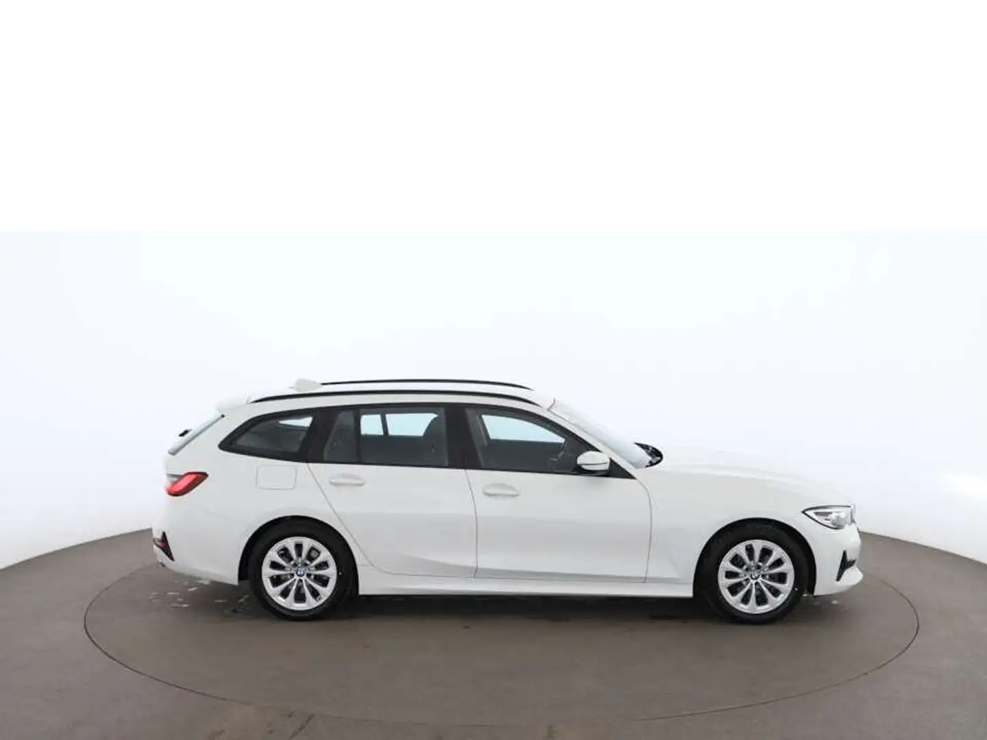 BMW 318 d Touring Advantage Aut LED AHK NAVI TEMP PDC Weiß - 2