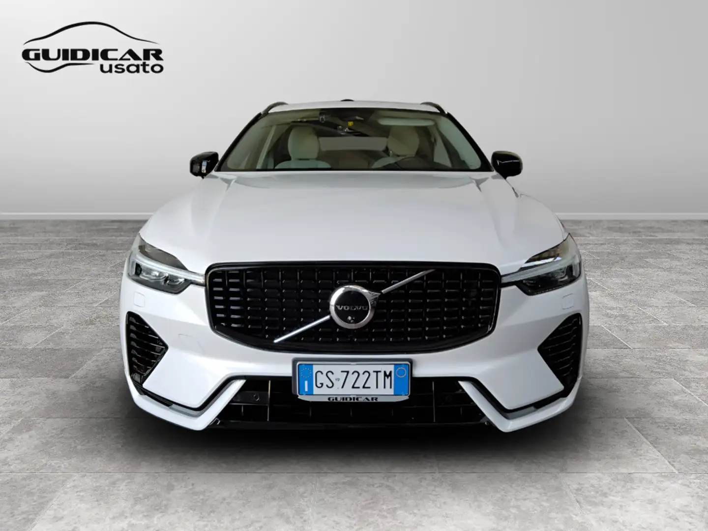 Volvo XC60 II 2022 - XC60 2.0 t6 recharge phev obc 6,4kW Ulti Bianco - 2