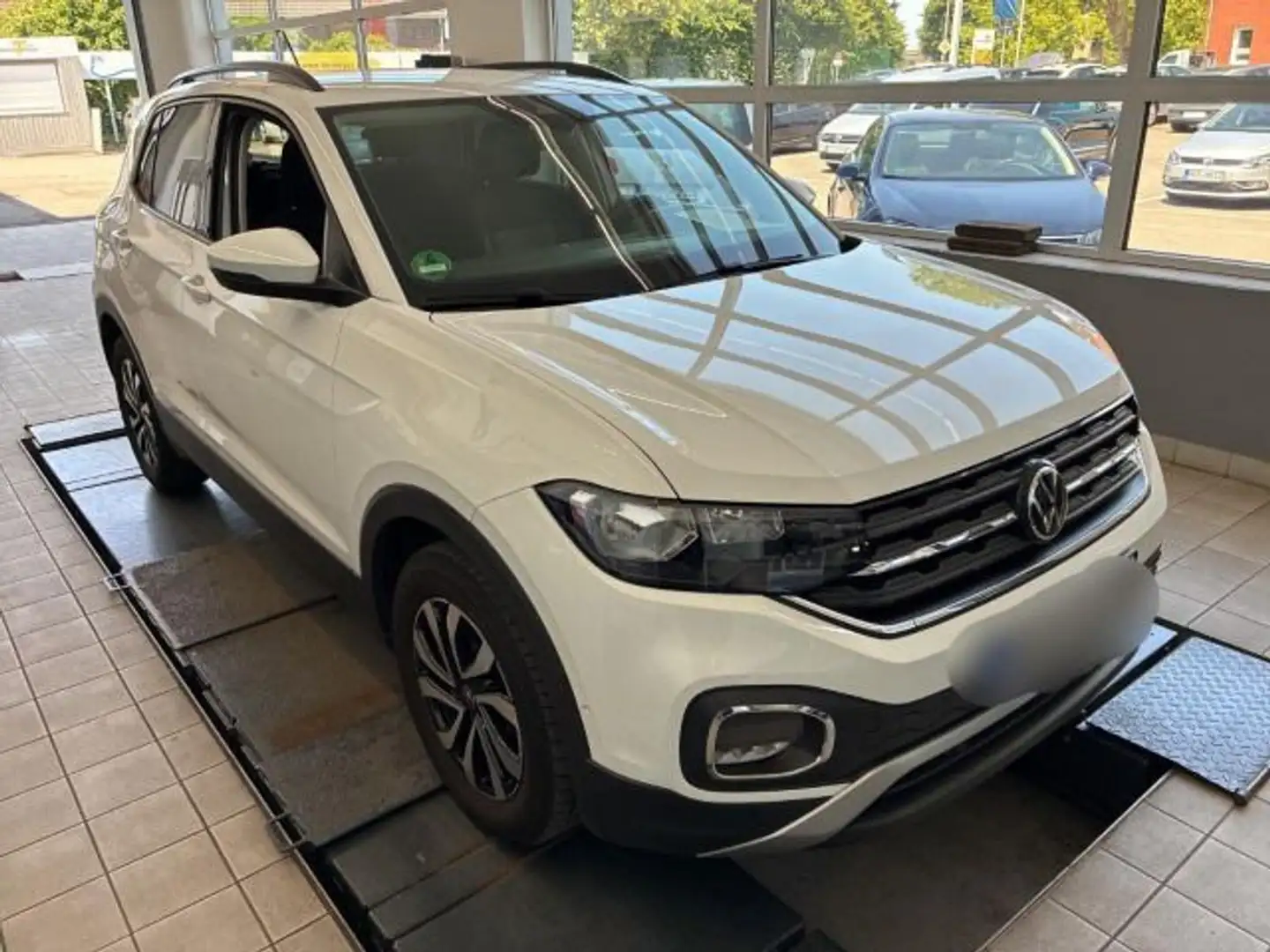 Volkswagen T-Cross 1.0 TSI ACTIVE APP-CONNECT P.ASSIST LM16 Weiß - 2