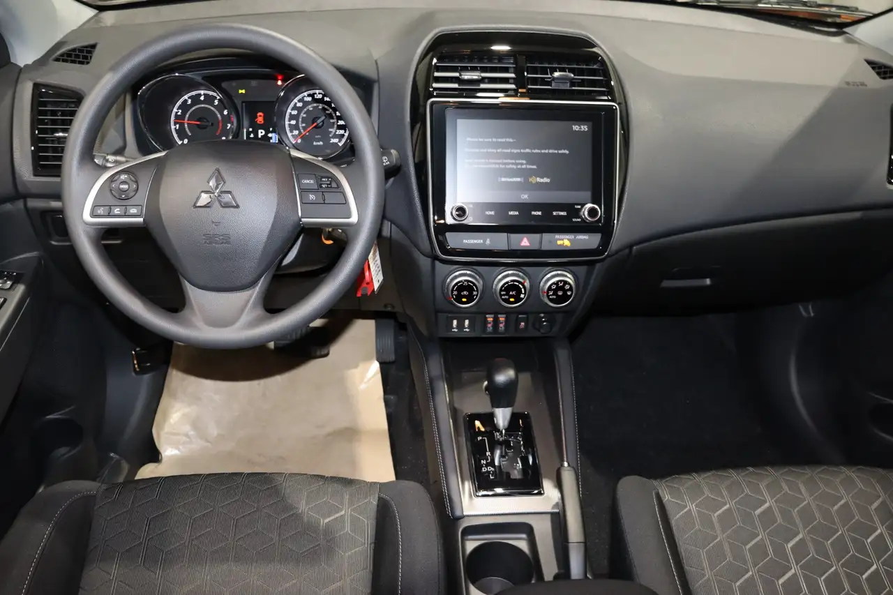 Mitsubishi RVR снимка Mitsubishi RVR