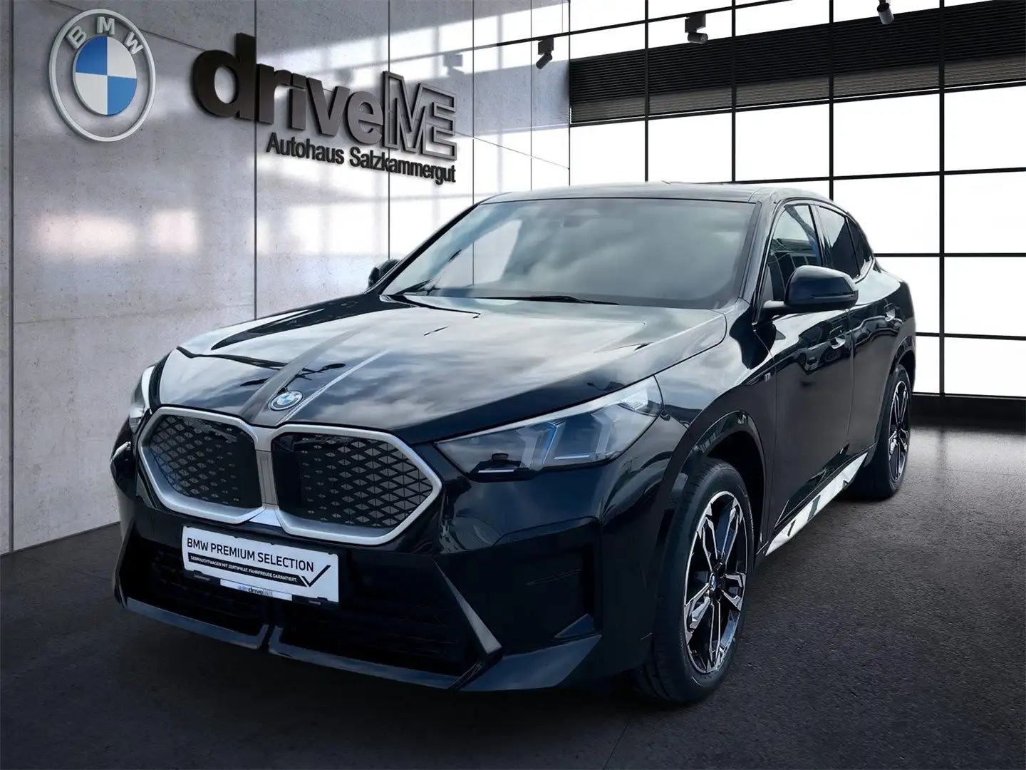 BMW iX2 xDrive30 M Sportpaket Noir - 1