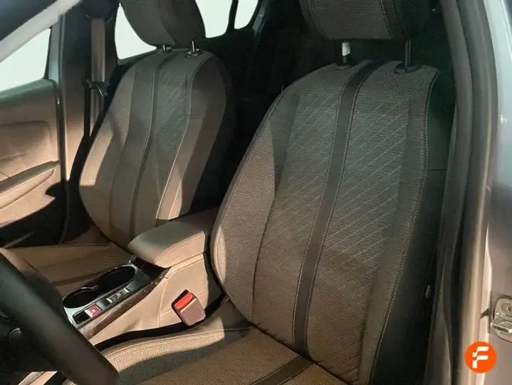 Peugeot 208 2025, foto 27