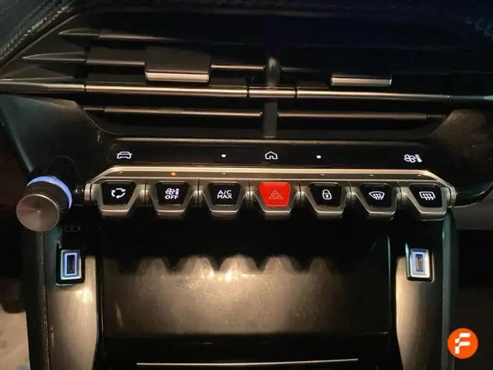 Peugeot 208 2025, foto 25