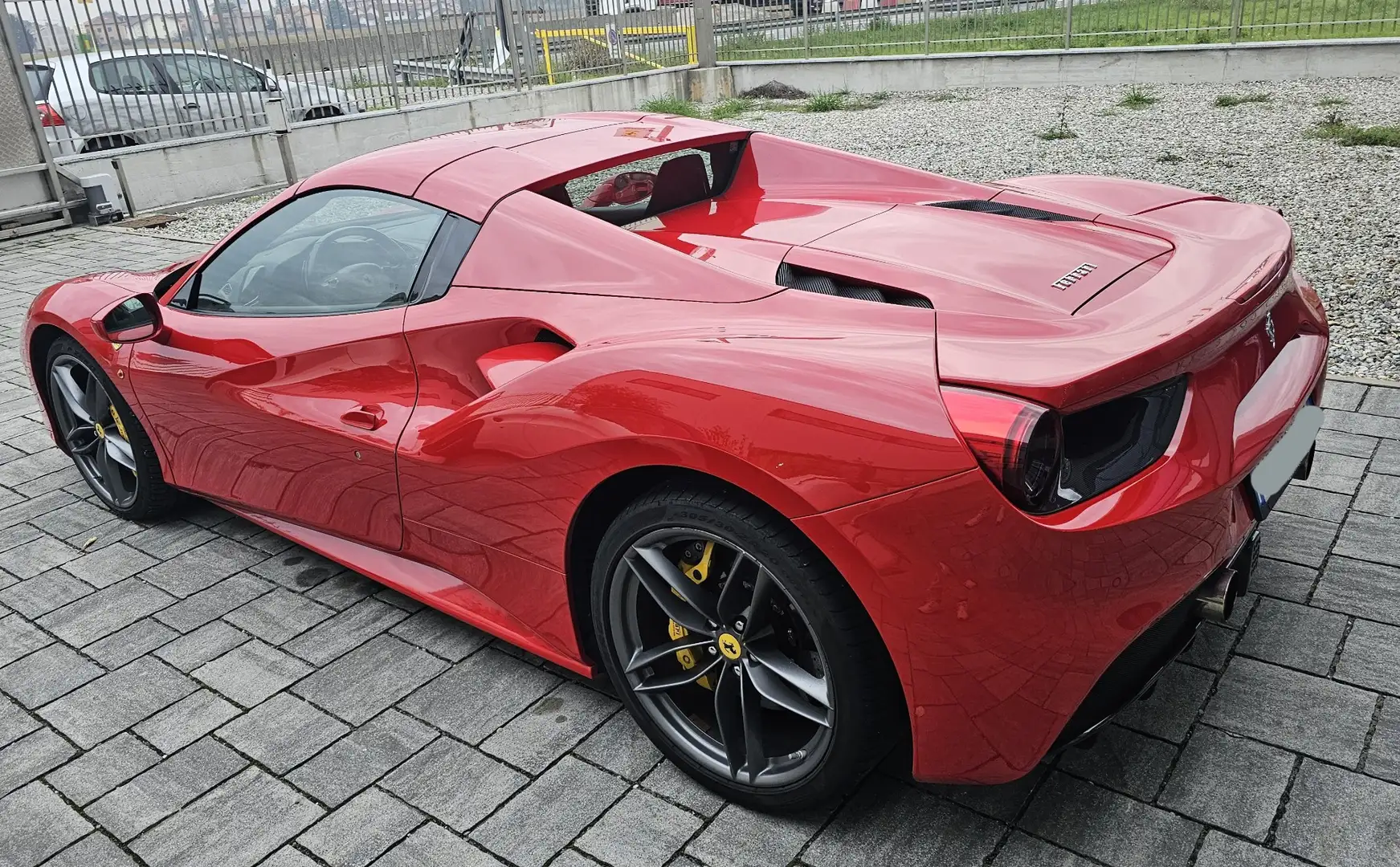 Ferrari 488 Spider 3.9 dct - 2