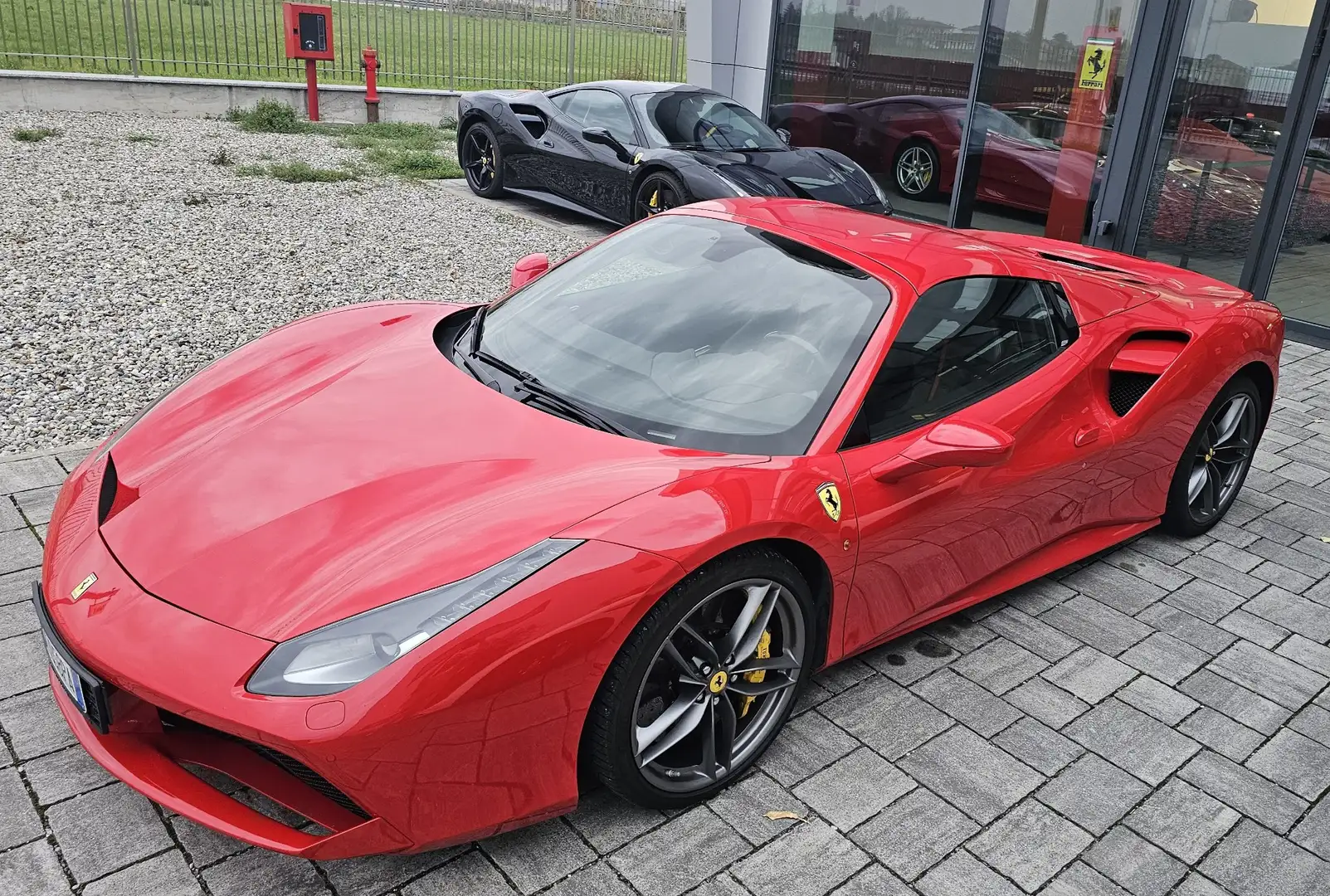 Ferrari 488 Spider 3.9 dct - 1