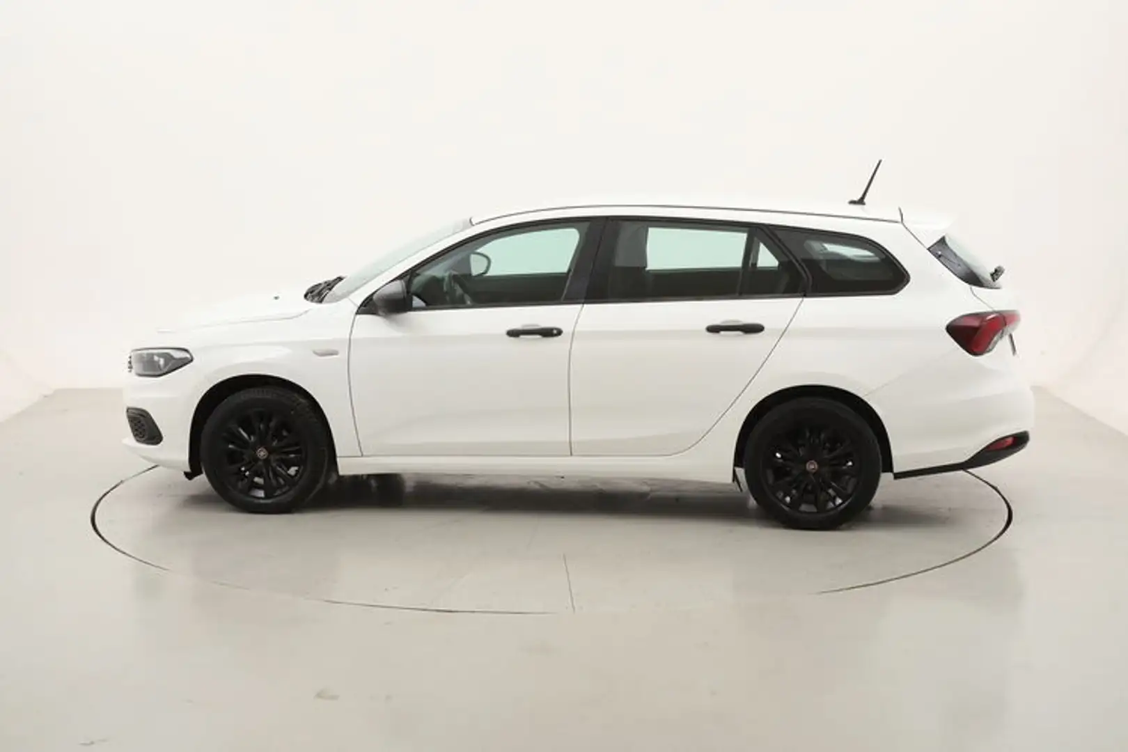 Fiat Tipo SW Street 1.3 Diesel 95CV Alb - 2