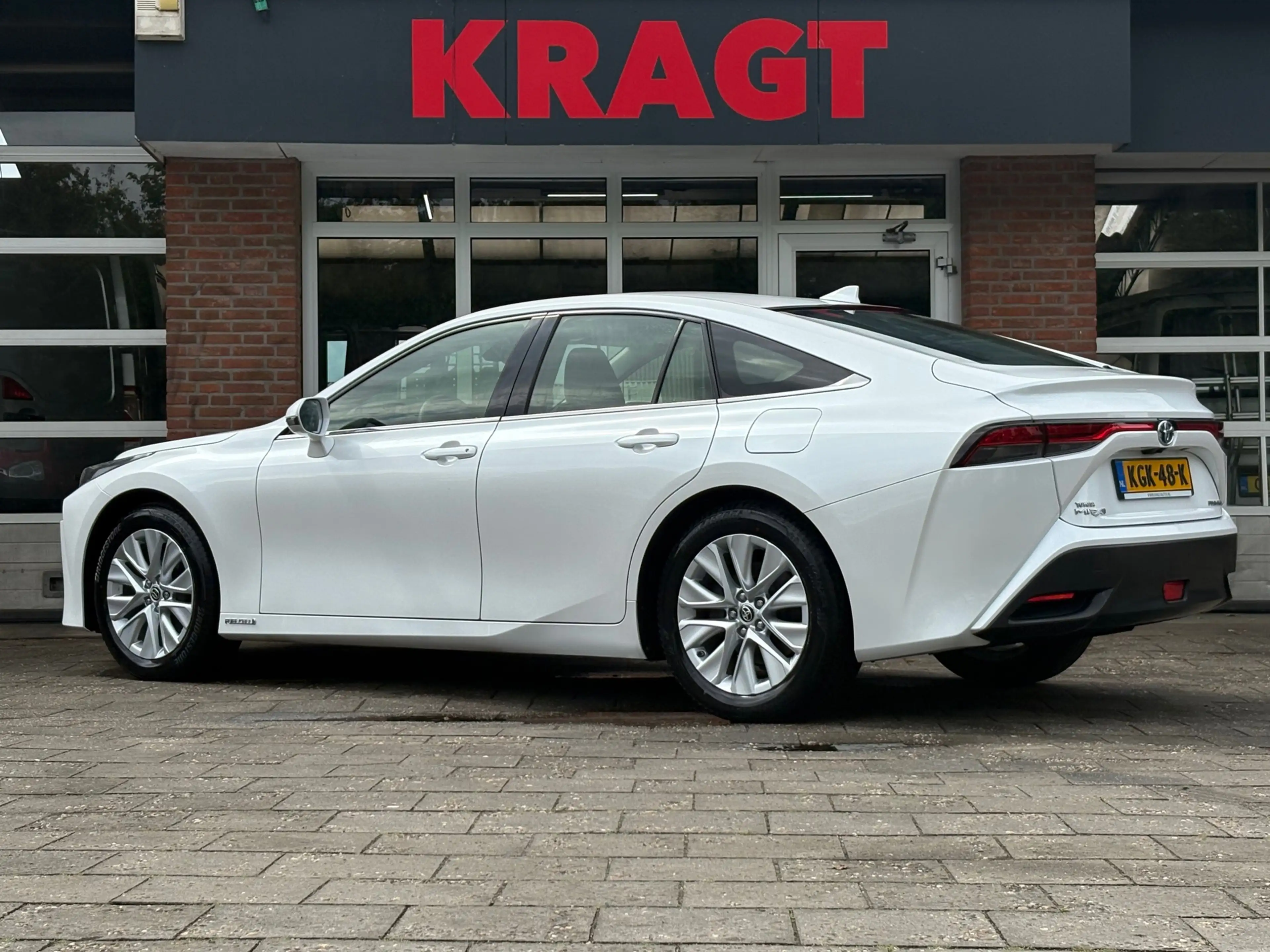 Toyota Mirai Fabrieksgarantie tot 01-2031! Dynamic - waterstof — photo 3