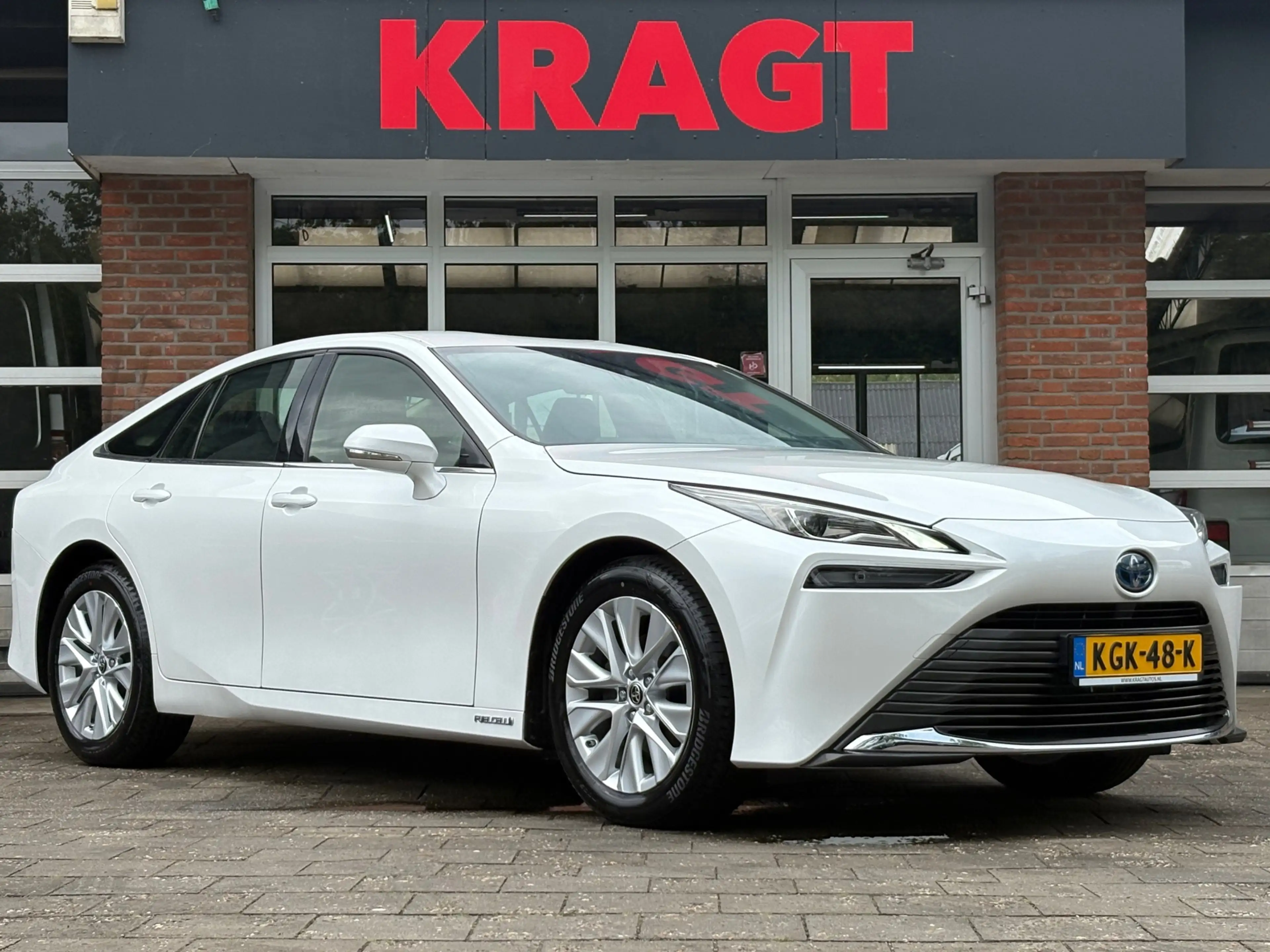 Toyota Mirai Fabrieksgarantie tot 01-2031! Dynamic - waterstof — photo 2