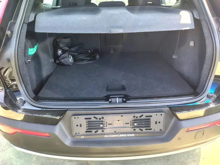 Volvo XC40 2021, foto 15