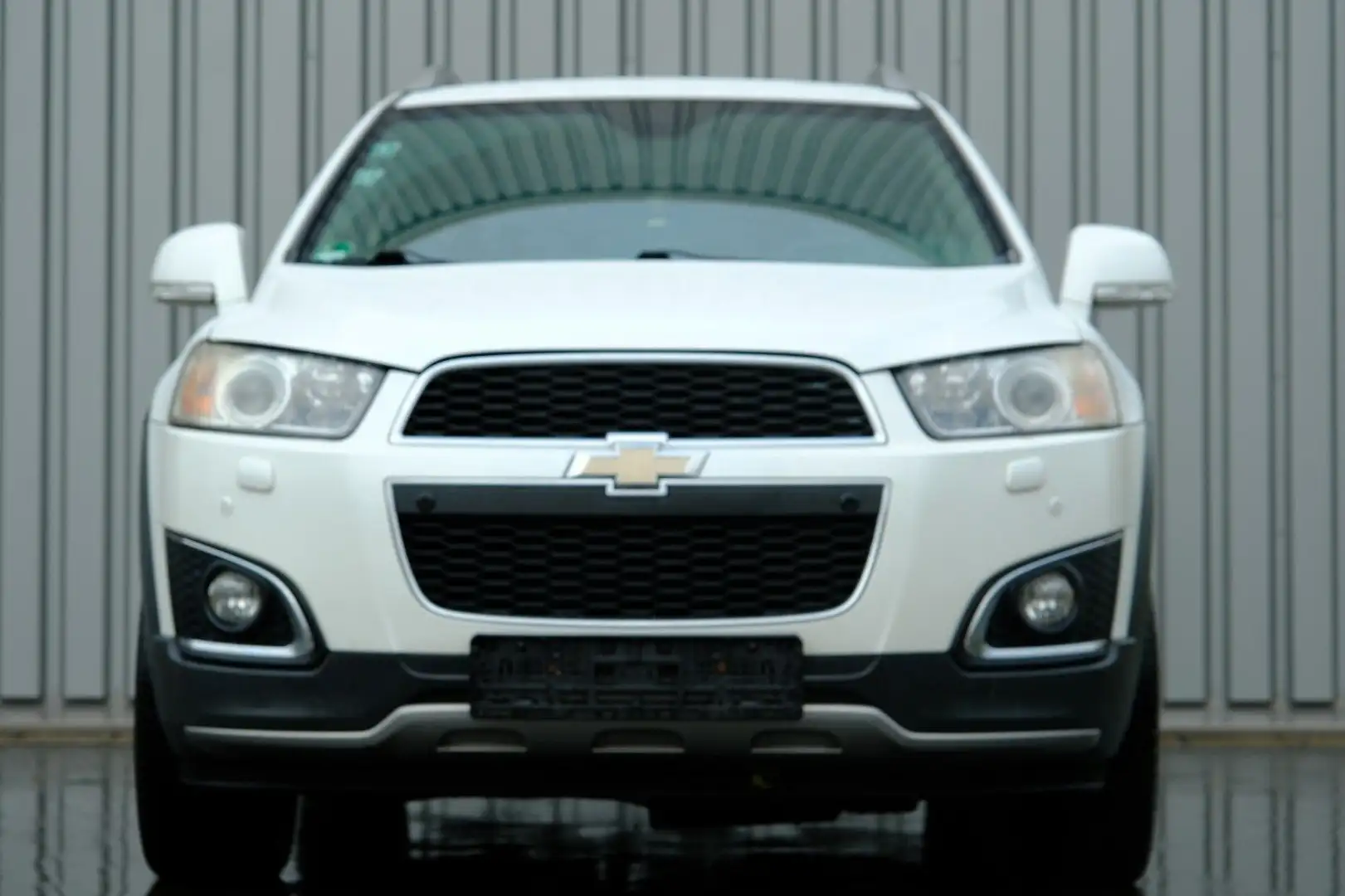 Chevrolet Captiva 2.2 D LTZ 4WD/7Sitzer/Leder/R.Kamera Weiß - 2