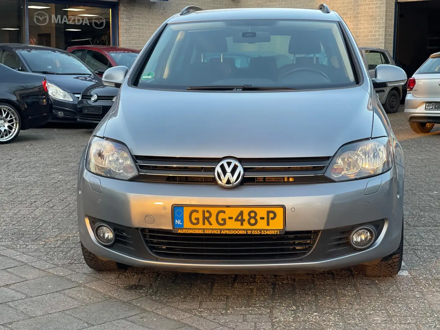 Volkswagen Golf Plus 1.2 TSI Highline BlueMotion *PDC*CRUISECTR*NAVI**C Grijs - 2