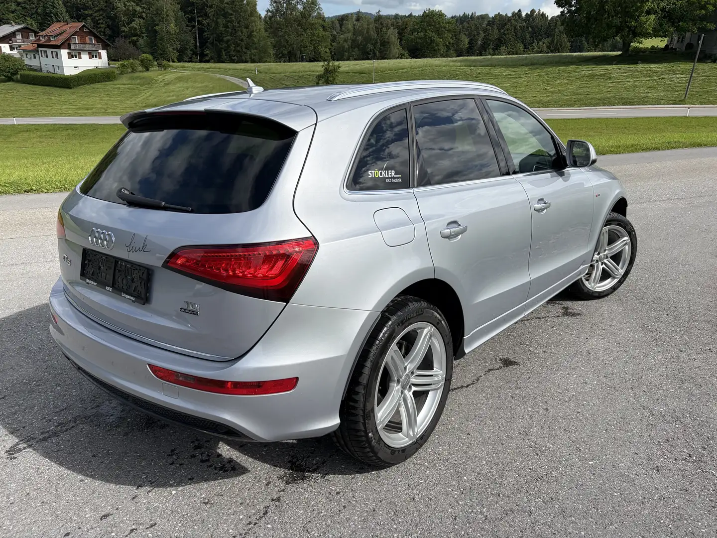 Audi Q5 2.0 TDI 140 kW quattro*DSG*8fach Bereift Grau - 2