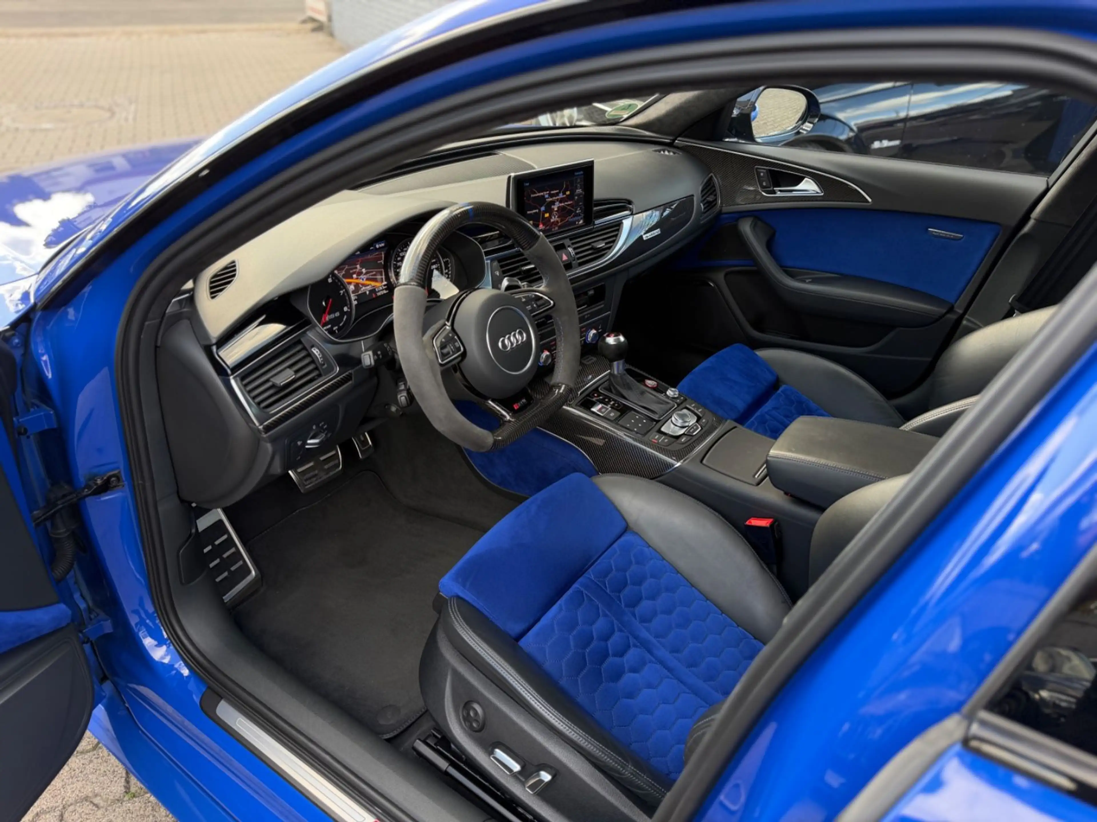 Audi RS6 4.0 TFSI Performamce Nogaro Edition 1/150 — photo 11