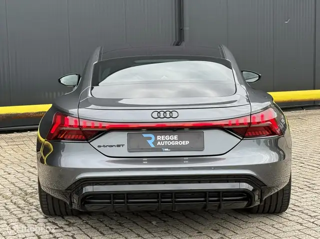 Audi E-Tron GT view 9