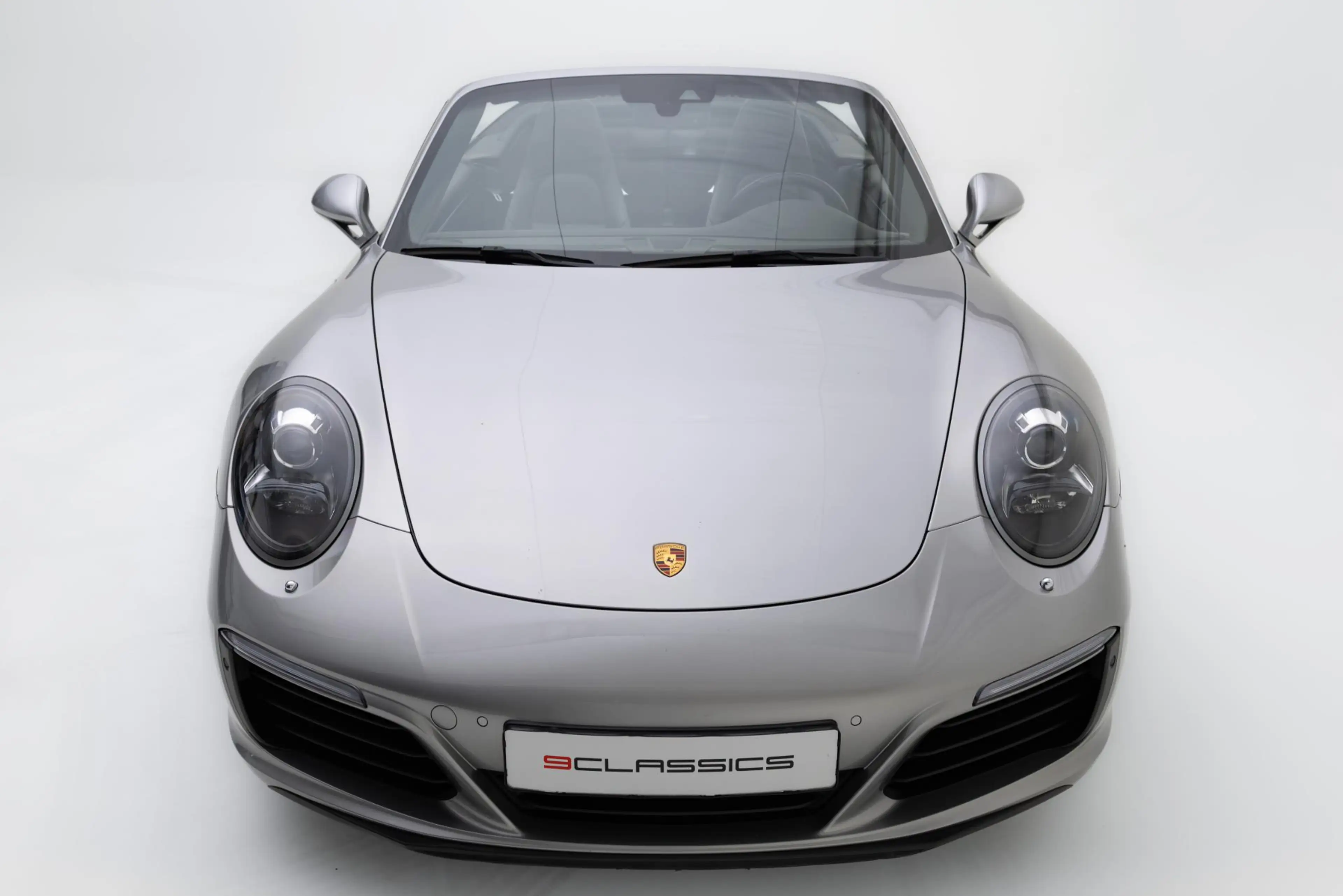 Porsche 991 Cabrio 3.0 Carrera 4 — photo 8