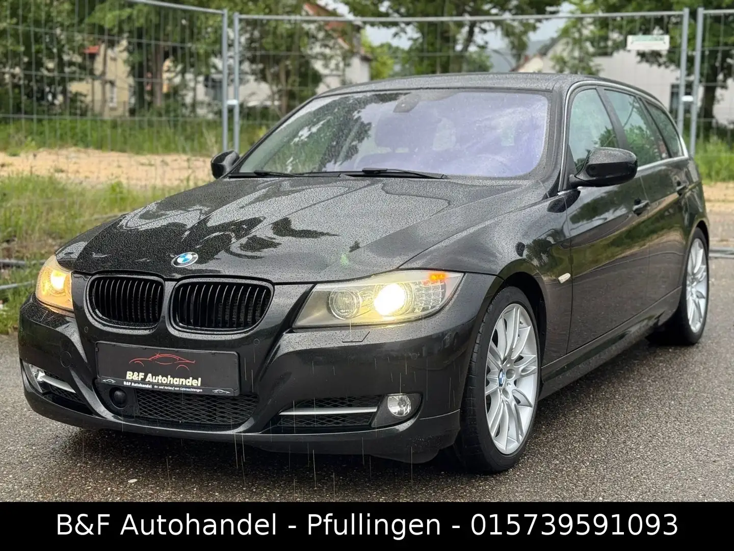 BMW 335 d Touring Aut. Navi|Memory|PDC|SHZ Schwarz - 2