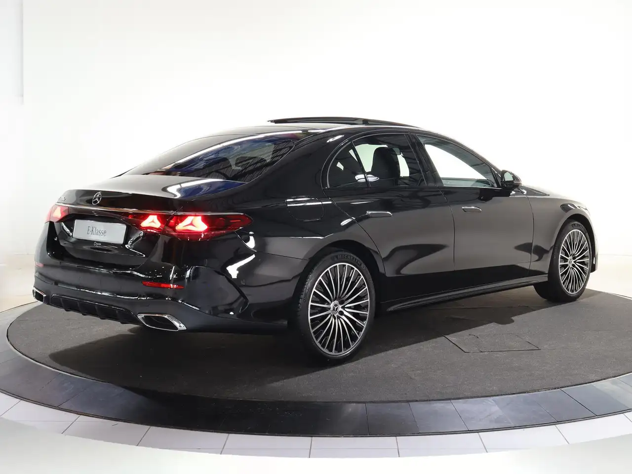 Mercedes-Benz E-Class 2026