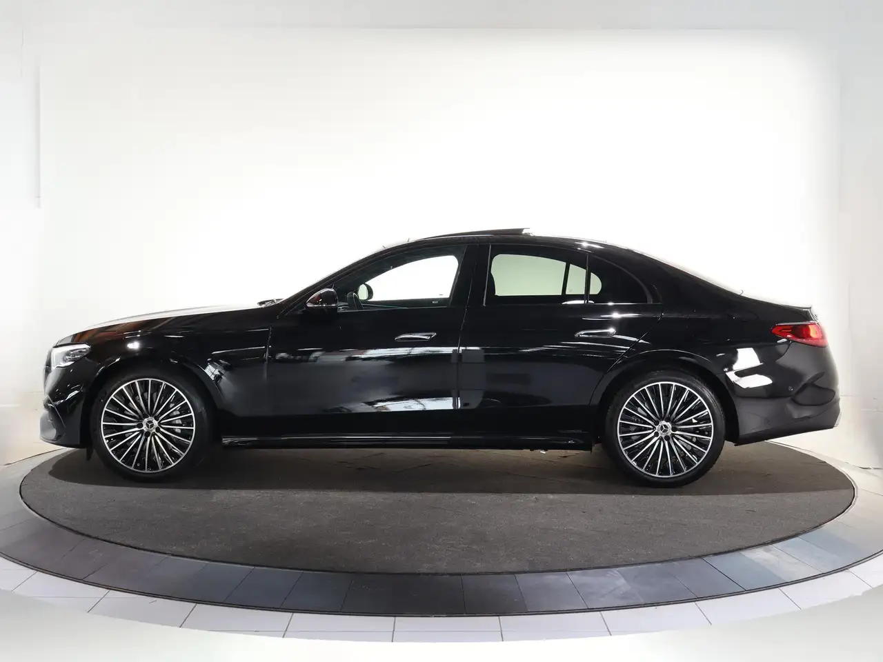 Mercedes-Benz E-Class 2026