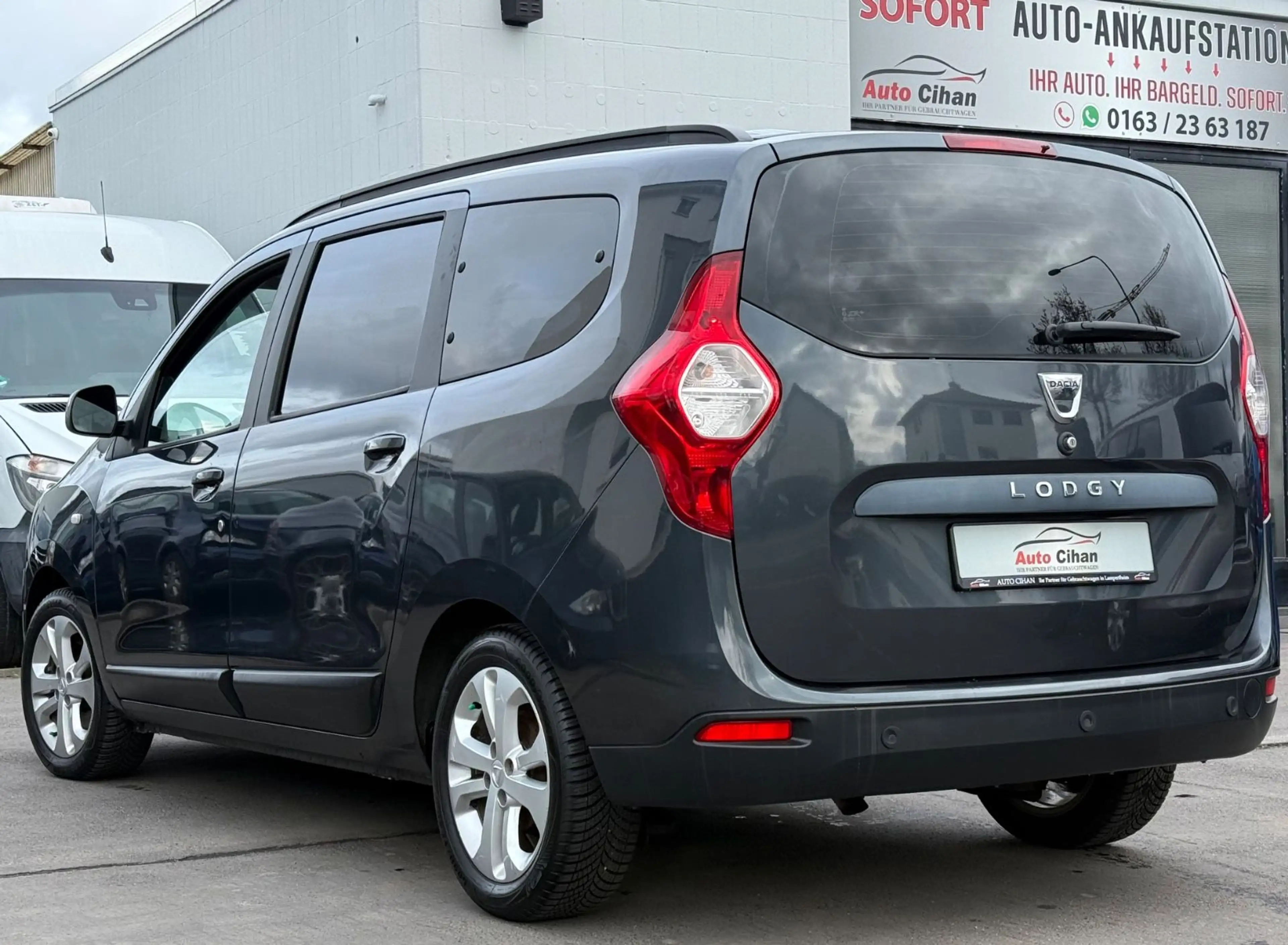 Dacia Lodgy dCi 110 eco2 Prestige 7-SITZE! 1.HAND! TOP — photo 11