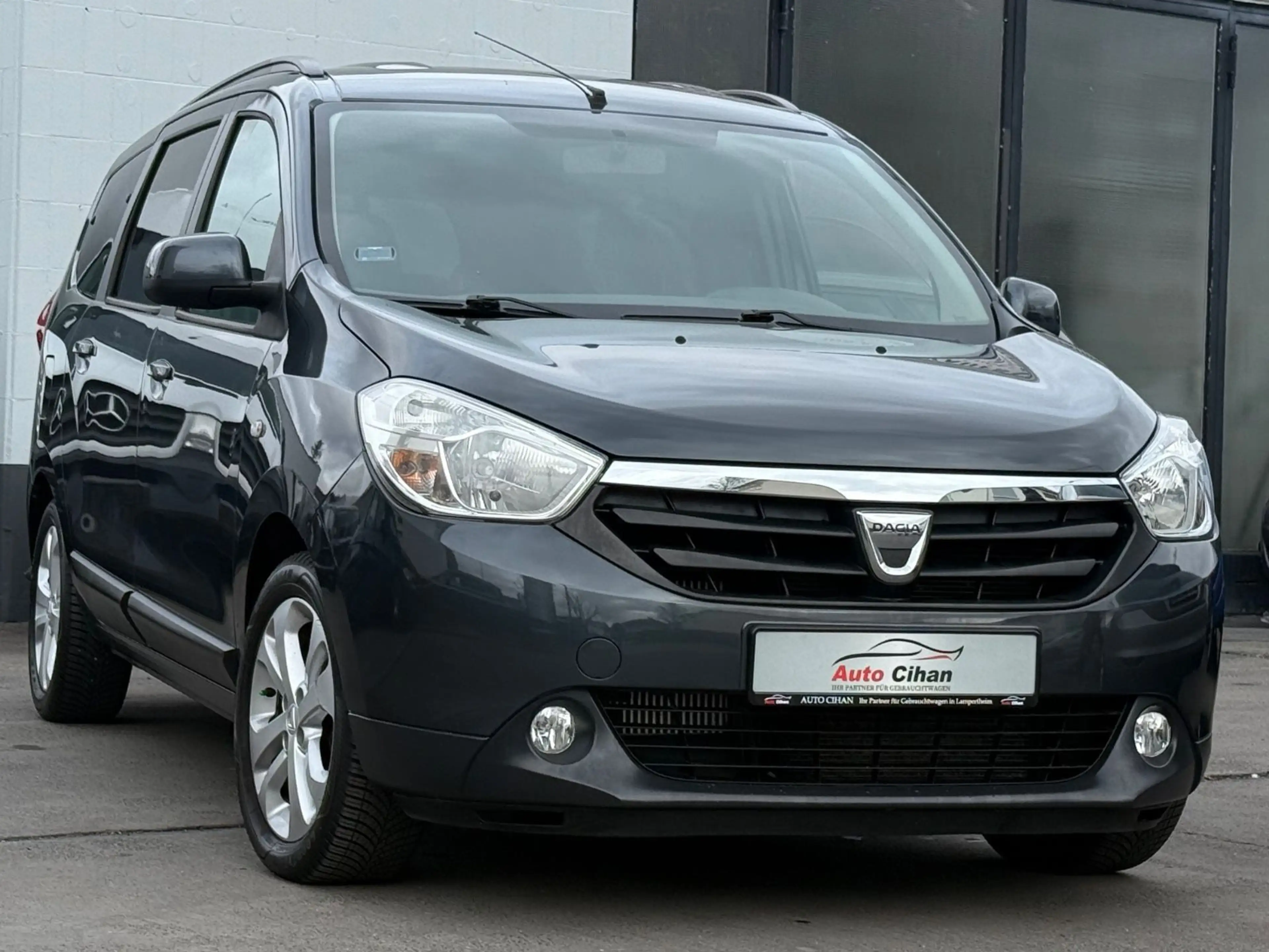 Dacia Lodgy dCi 110 eco2 Prestige 7-SITZE! 1.HAND! TOP — photo 7