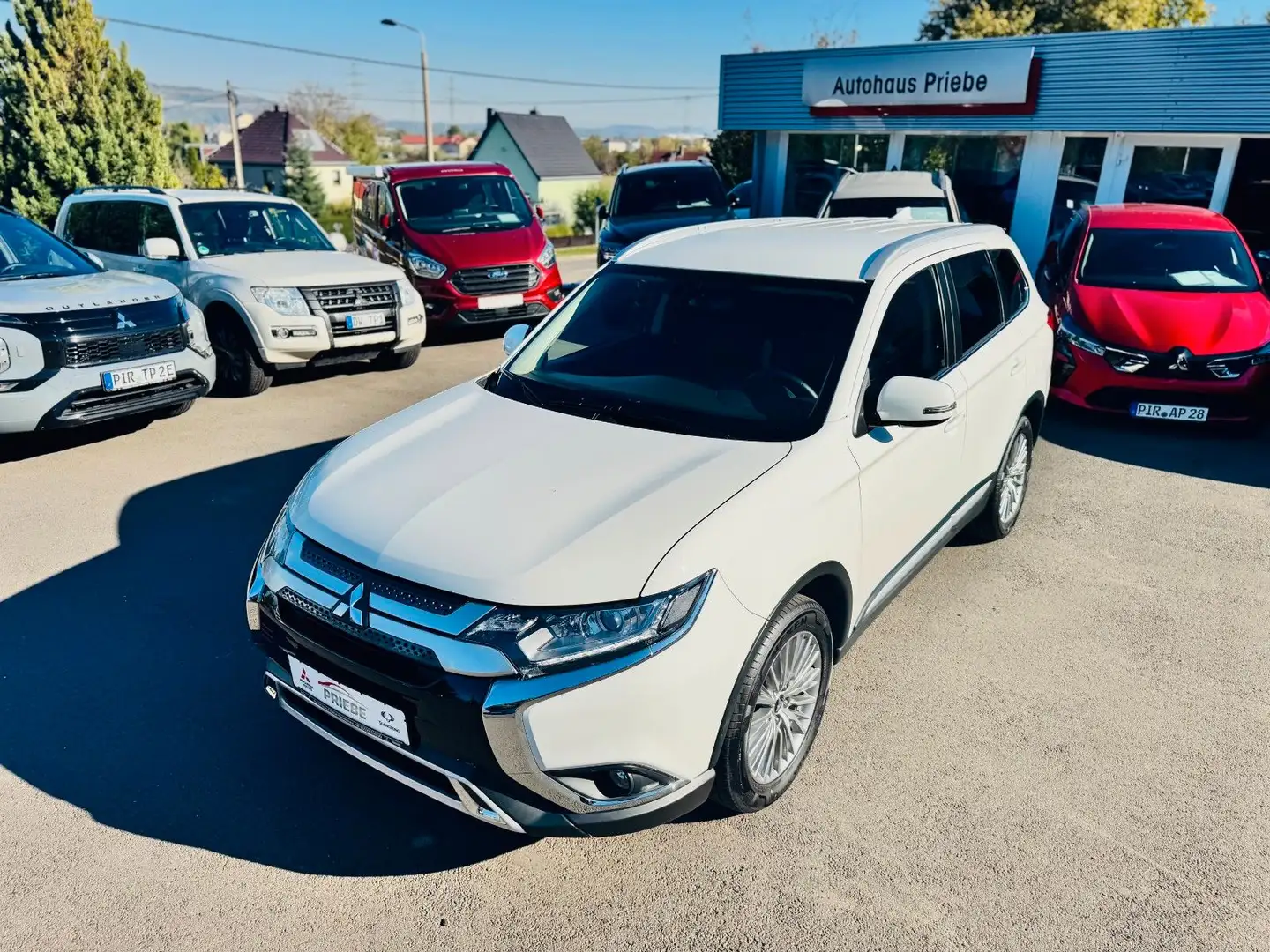 Mitsubishi Outlander 2.0*NAVI*KAM*APP*18 ZOLL*SHZ* Blanco - 2