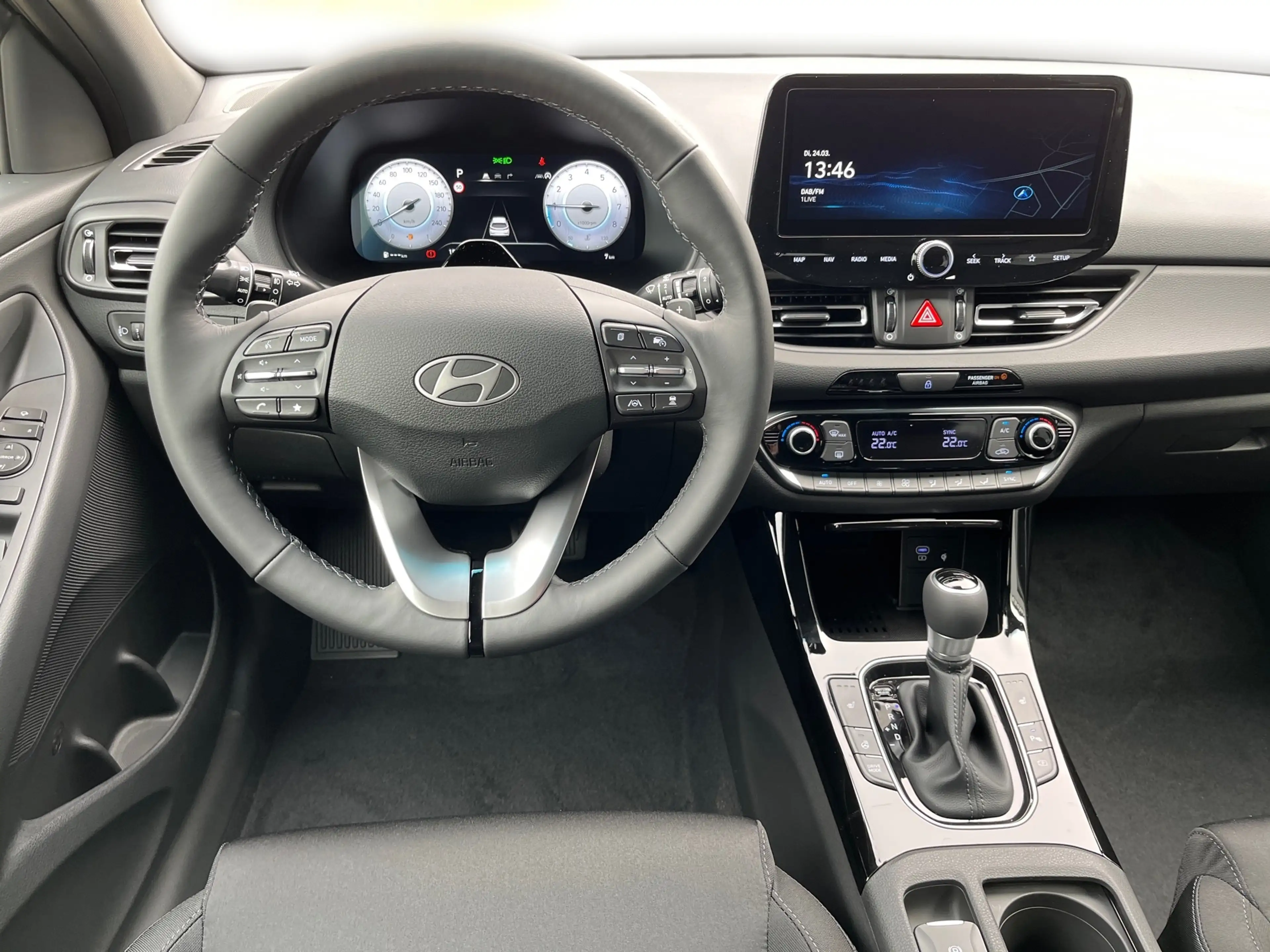 Hyundai i30 MY26 1.6 T-GDI Aut. Trend +Kamera+Navi+SHZ — photo 9