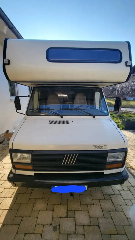 Caravans-Wohnm Bürstner Fiat Ducato 280 Alkoven, foto 2