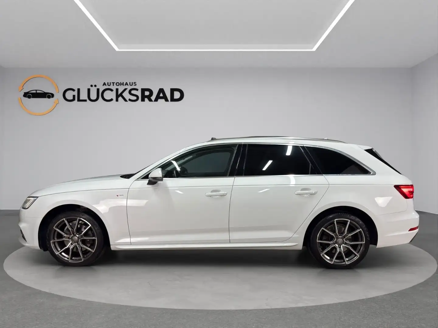 Audi A4 S-Line Avant S-Tronic Pano V-Cockpit R-Kam. Weiß - 2