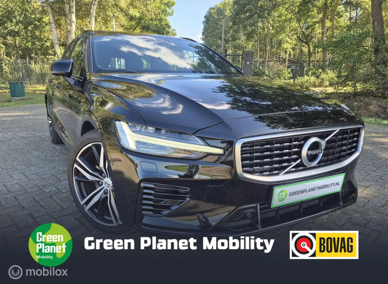Volvo V60 2.0 T8 Recharge AWD R-Design|Pano|Leder Schwarz - 1