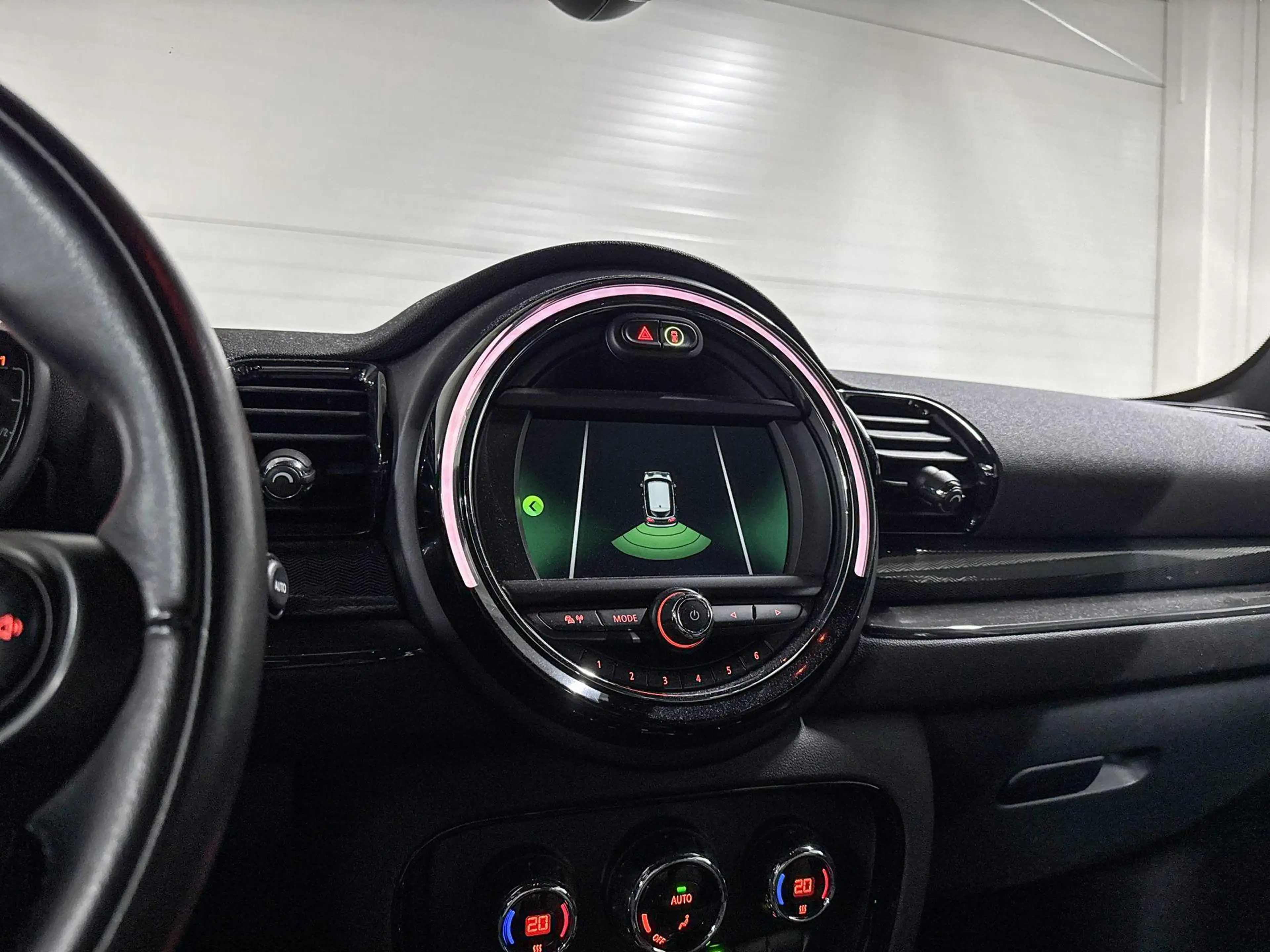 MINI Cooper Clubman Business Edition | Comfort Access | Cruise Control — photo 13