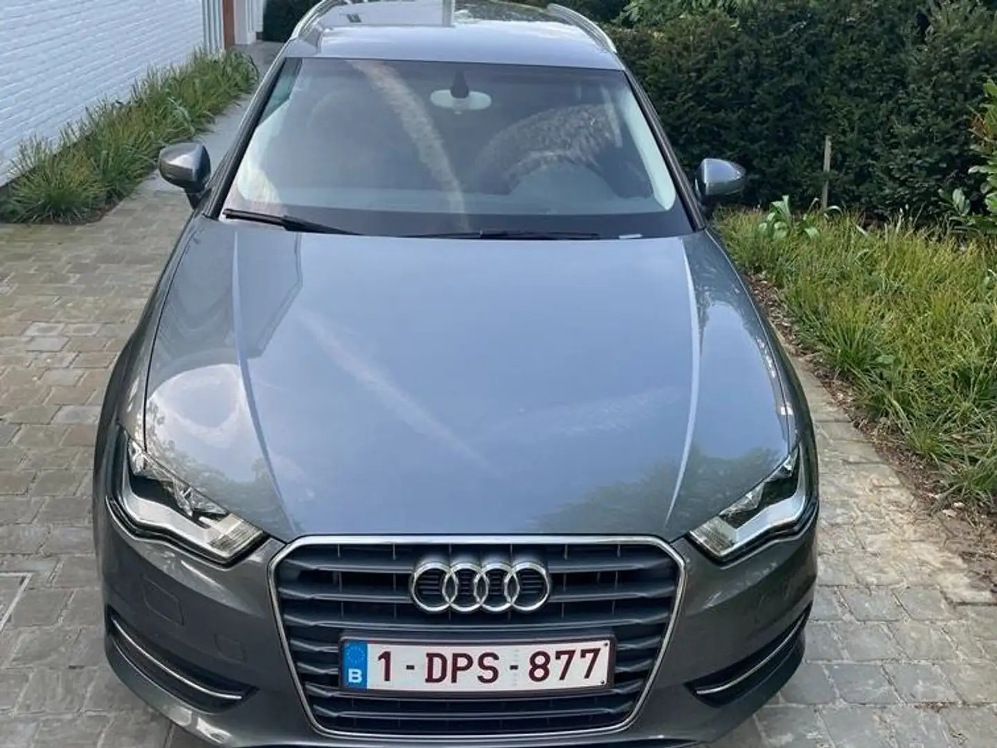 Audi A3 A3 Sportback g-tron Attraction 1.4 Grijs - 2